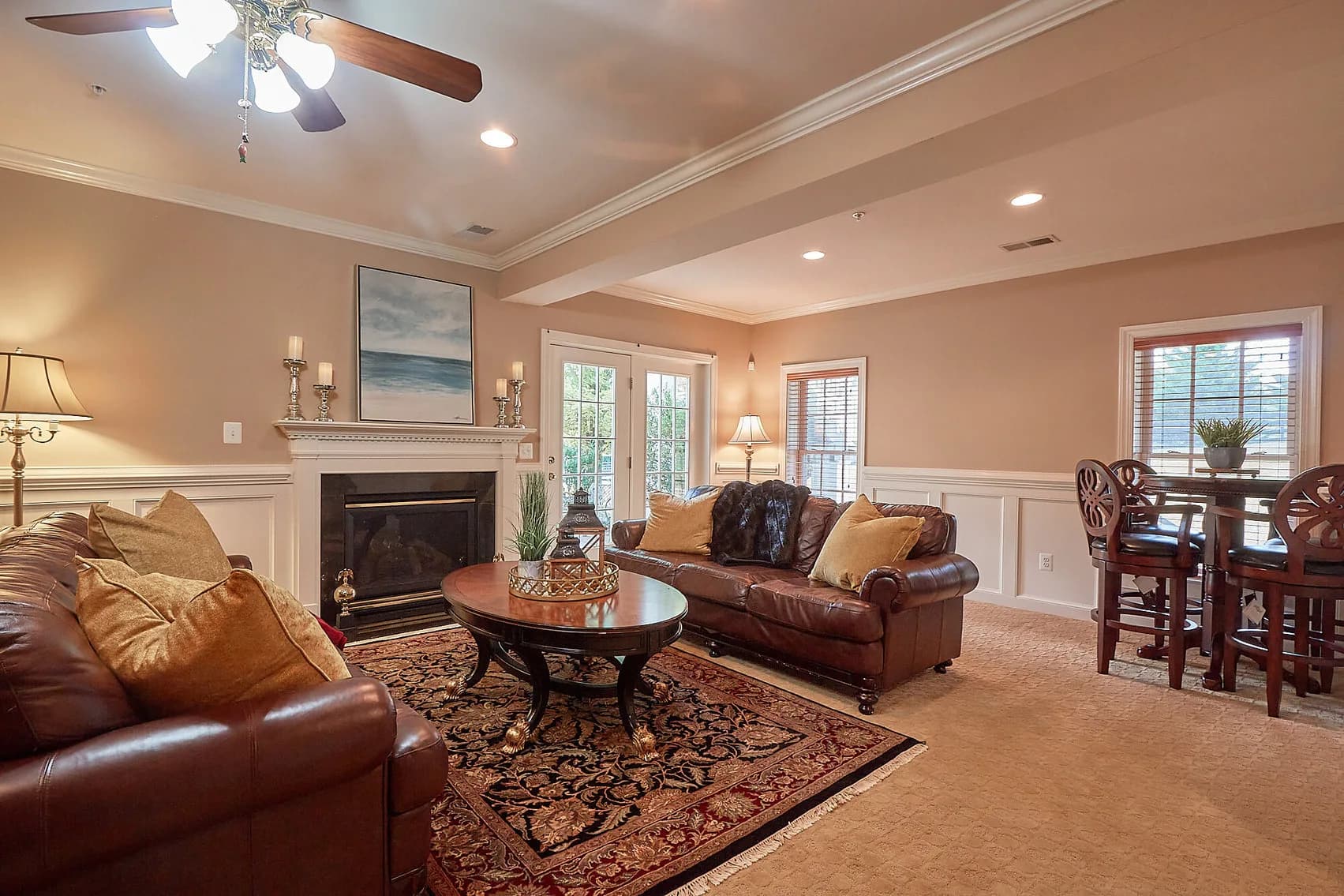 Loudoun Mansion Online Downsizing Auction — auction photograph 11