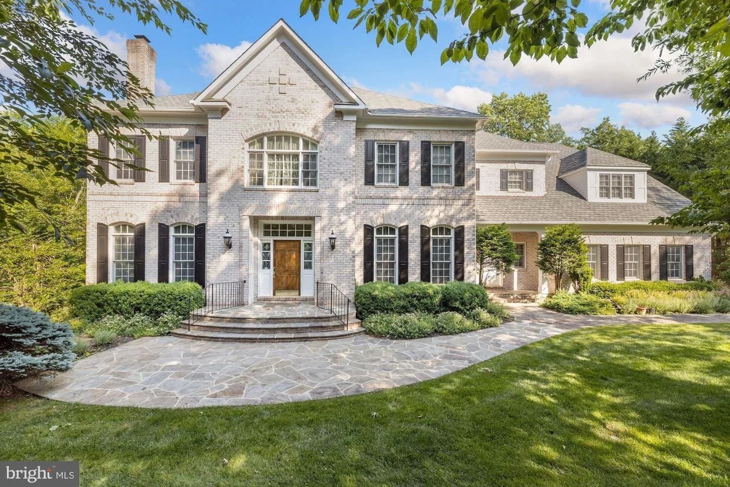 $2.7 Million McLean Mansion Downsizing Online Auction — featured auction photograph